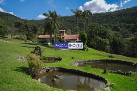 Fazenda/Sítio com 4 Quartos à venda, 250m² no Laranja Azeda, Atibaia