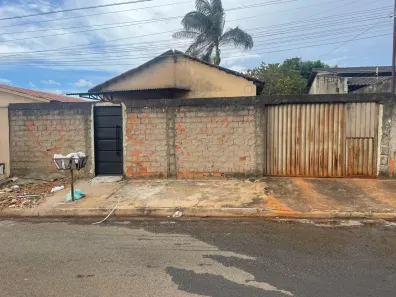 Casa com 3 Quartos à venda, 360m² no Setor Orientville, Goiânia