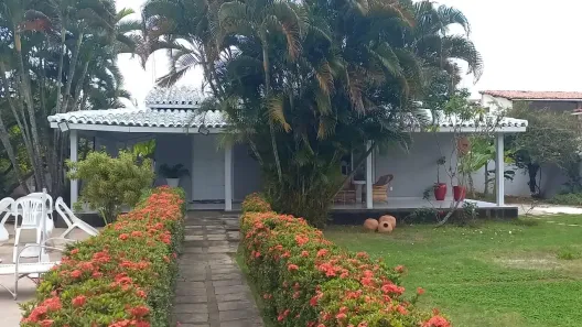 Casa de Condomínio com 4 Quartos à venda, 400m² no Recreio Ipitanga, Lauro de Freitas