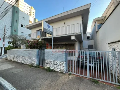 Casa com 3 Quartos à venda, 300m² no Centro, Pouso Alegre