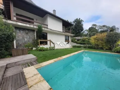 Casa com 5 Quartos à venda, 480m² no Quitandinha, Petrópolis