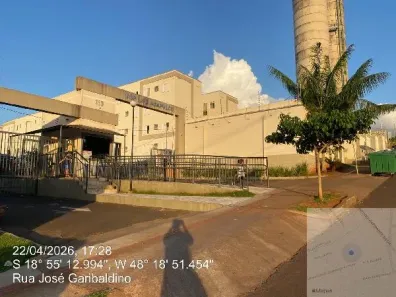 Apartamento com 2 Quartos à venda, 39m² no Chácaras Tubalina e Quartel, Uberlândia