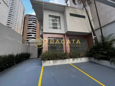 Casa com 6 Quartos à venda, 210m² no Perdizes, São Paulo