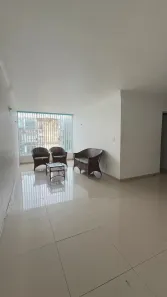 Apartamento com 3 Quartos para alugar, 73m² no Calhau, São Luís