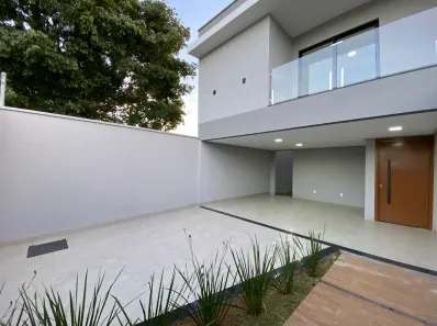 Sobrado com 3 Quartos à venda, 199m² no Goiânia 2, Goiânia