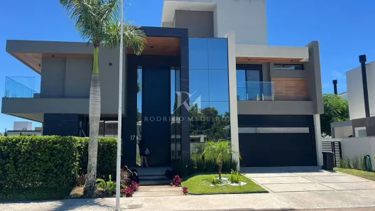 Casa de Condomínio com 4 Quartos à venda, 390m² no Ratones, Florianópolis