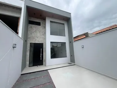 Casa com 3 Quartos à venda, 125m² no Jardim Vitória, Macaé