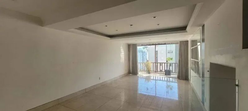 Casa com 5 quartos — Buritis, Belo Horizonte