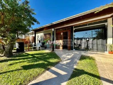 Casa com 3 Quartos à venda, 300m² no Tramandaí, Tramandaí