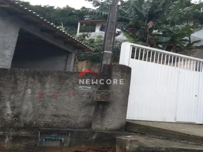 Sobrado com 3 Quartos à venda, 84m² no Forquilhinha, São José