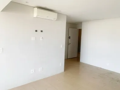 Apartamento com 2 Quartos à venda, 62m² no Vila Anastácio, São Paulo