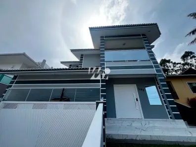 Casa com 3 Quartos à venda, 290m² no Pedra Branca, Palhoça
