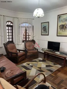 Sobrado com 3 Quartos à venda, 204m² no Vila Oliveira, Mogi das Cruzes