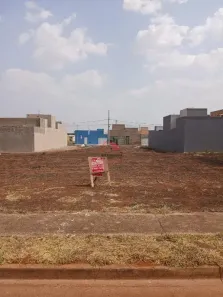 Lote/Terreno à venda, 250m² no Parque das Laranjeiras, Uberaba