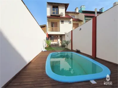 Casa com 4 Quartos à venda, 178m² no Espírito Santo, Porto Alegre