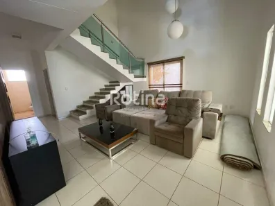 Casa com 4 Quartos à venda, 237m² no Jardim Karaíba, Uberlândia