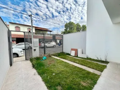 Casa com 2 Quartos à venda, 100m² no Cachoeirinha, Belo Horizonte
