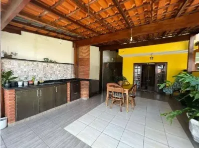 Sobrado com 3 Quartos à venda, 167m² no Parque São Domingos, São Paulo