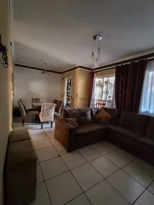 Casa de Condomínio com 2 Quartos à venda, 52m² no Eugênio de Mello, São José dos Campos