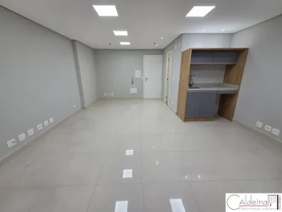 Sala Comercial para alugar, 36m² no Vila Regente Feijó, São Paulo