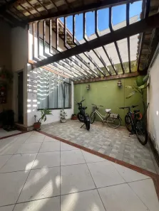 Casa com 3 Quartos à venda, 200m² no Maria Ortiz, Vitória