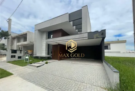 Casa de Condomínio com 3 Quartos à venda, 210m² no Piracangaguá, Taubaté