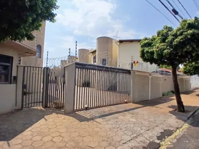 Sobrado com 3 Quartos à venda, 138m² no Jardim Tabapuã (Vila Xavier), Araraquara