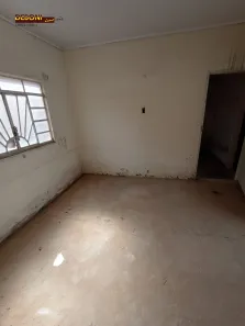 Casa com 2 Quartos para alugar, 110m² no Vila Guilhermina, São Paulo