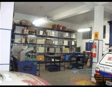 Prédio Comercial com 3 Quartos para venda ou aluguel, 340m² no Parque Jaçatuba, Santo André