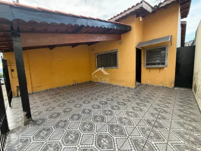 Casa com 2 Quartos para alugar, 76m² no Jardim Alvinópolis, Atibaia