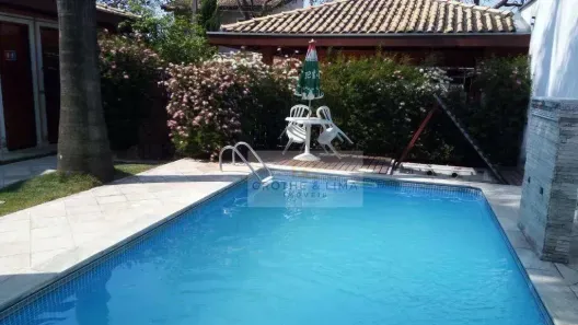 Sobrado com 3 Quartos à venda, 203m² no Loteamento Villa Branca, Jacareí