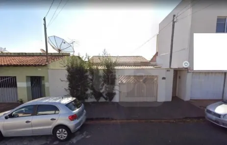 Lote/Terreno à venda, 300m² no Segismundo Pereira, Uberlândia