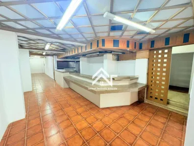 Sala Comercial para alugar, 255m² no Centro, Atibaia