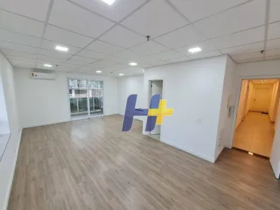 Sala Comercial à venda, 45m² no Vila Gertrudes, São Paulo