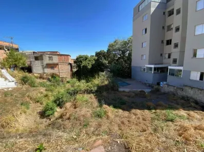 Lote/Terreno à venda, 730m² no Paraíso, Belo Horizonte