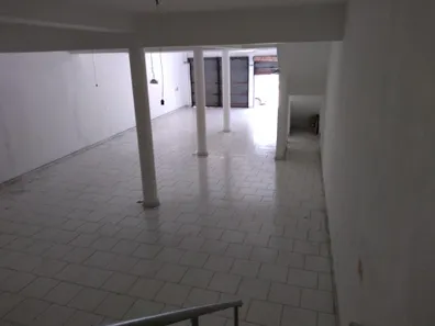 Ponto Comercial à venda, 300m² no Floresta, Porto Alegre