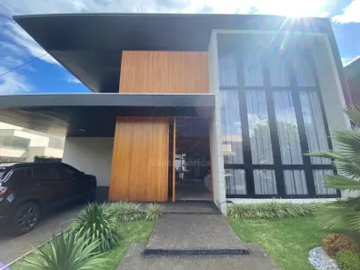 Casa de Condomínio com 4 Quartos à venda, 425m² no Esperança, Londrina