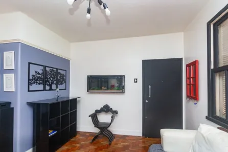 Apartamento com 2 Quartos para alugar, 79m² no Santa Cecília, Porto Alegre