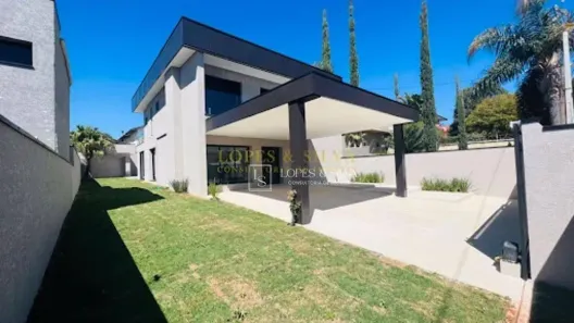 Sobrado com 3 Quartos à venda, 335m² no Vila Esperia ou Giglio, Atibaia