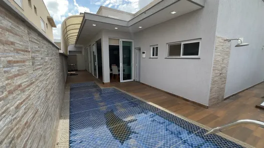 Casa de Condomínio com 4 Quartos para alugar, 205m² no Parqville Pinheiros, Aparecida de Goiânia