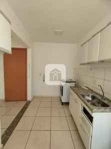 Apartamento com 2 Quartos para alugar, 50m² no Presidente Roosevelt, Uberlândia