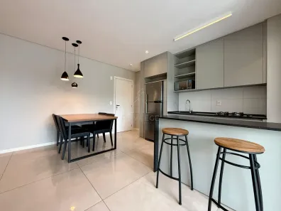 Apartamento com 2 Quartos para alugar, 83m² no Fazenda, Itajaí