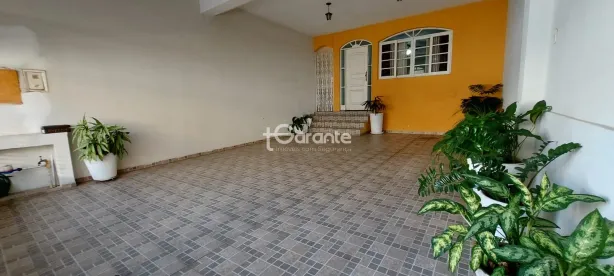 Casa com 3 Quartos à venda, 132m² no Vila Carlos de Campos, São Paulo