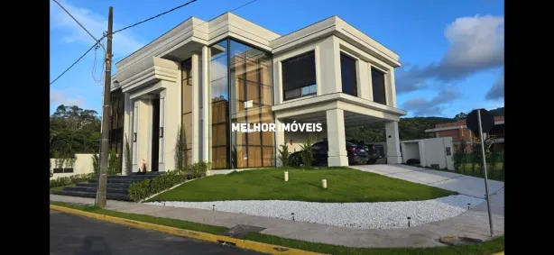 Casa com 4 Quartos à venda, 473m² no Santa Regina, Camboriú