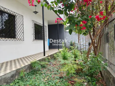 Casa com 3 Quartos à venda, 90m² no Jardim Amália, Volta Redonda