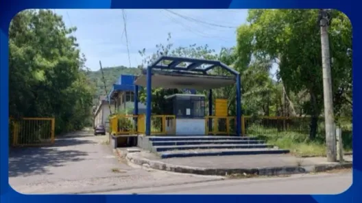 Imóvel Comercial com 1 Quarto à venda, 10m² no Bangu, Rio de Janeiro