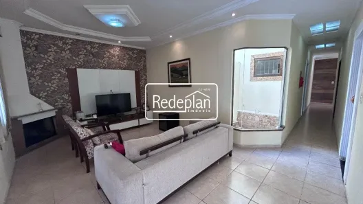 Casa com 3 Quartos à venda, 218m² no Jardim do Sol, Resende