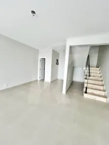 Sobrado com 4 Quartos à venda, 362m² no Vila Irmãos Arnoni, São Paulo