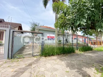 Casa com 3 Quartos para alugar, 130m² no Jardim Europa, Porto Alegre