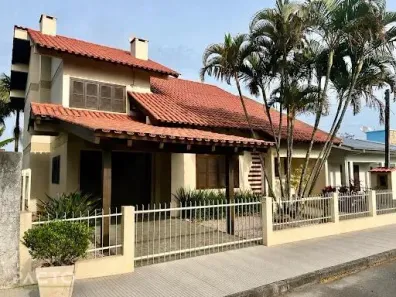 Casa com 3 Quartos à venda, 208m² no Jardim das Avenidas, Araranguá